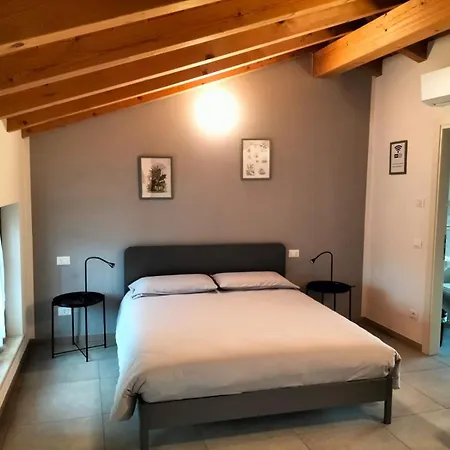 La Casa Della Ada Vendégház Castelnuovo del Garda